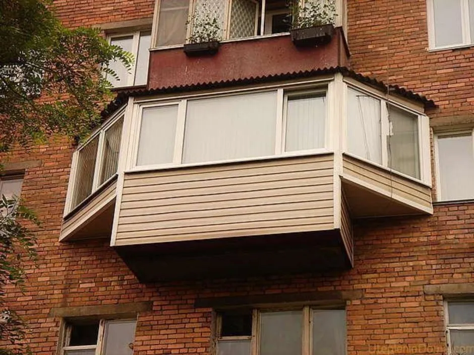 Украшение балконов снаружи