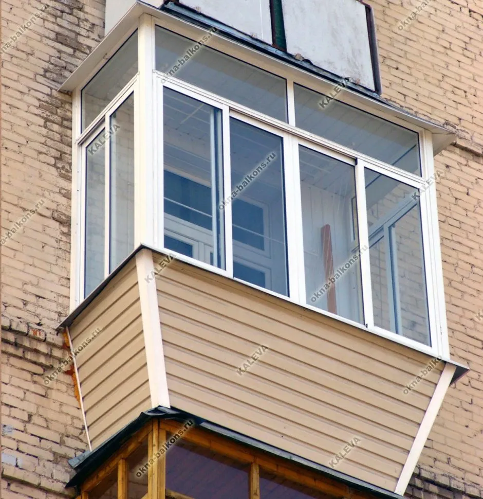 Нестандартное остекление балконов