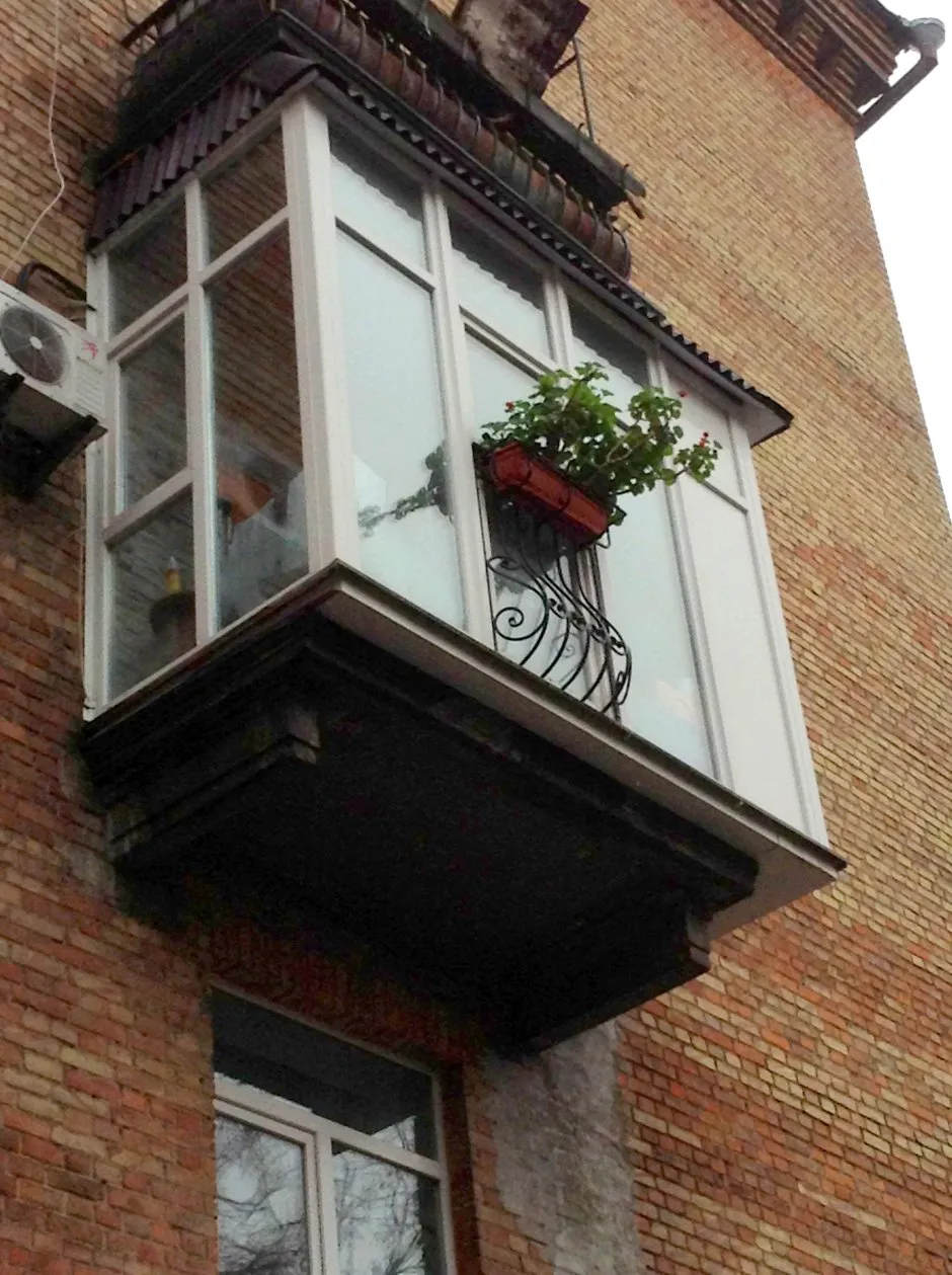 Обшивка балкона снаружи
