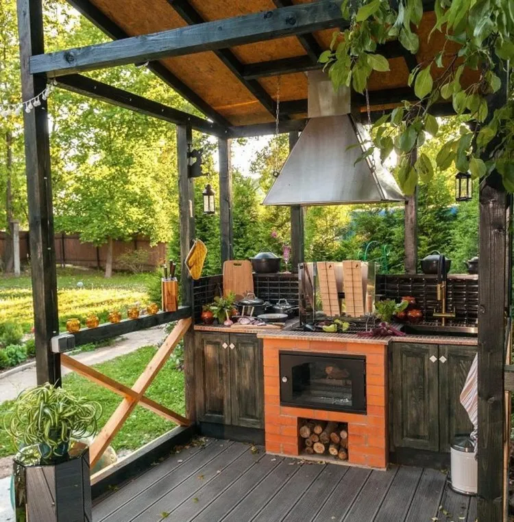 летняя кухня на даче с террасой